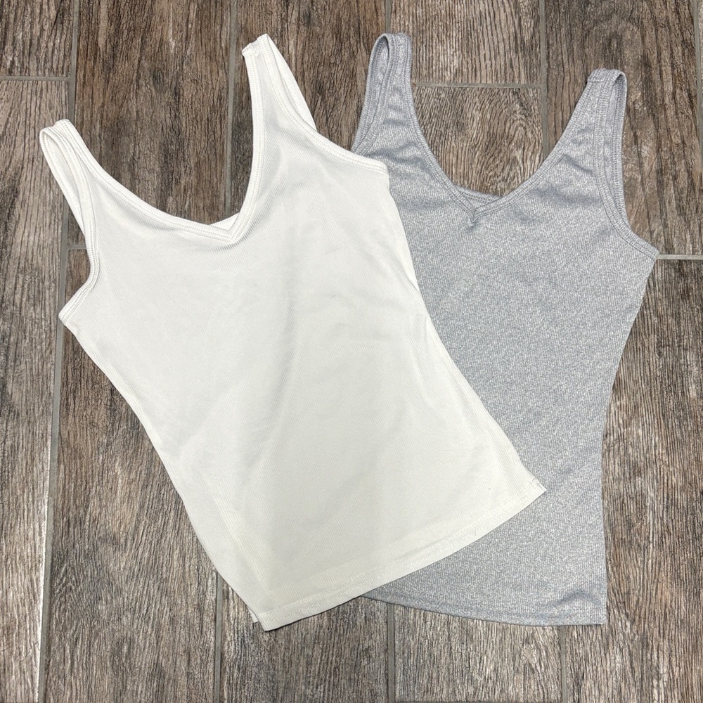Tanks 1 White & 1 Grey size medium